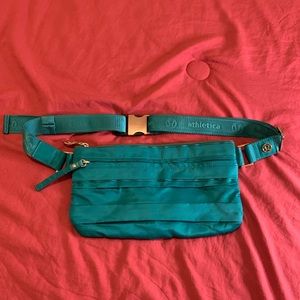 Lululemon belt bag